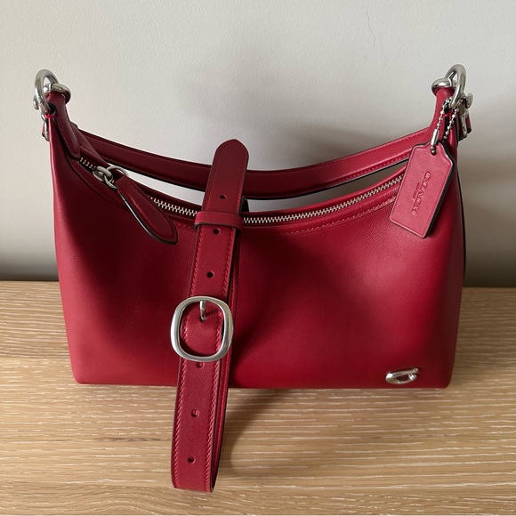 EUC Coach Juliet Shoulder Bag in Ruby and Silver - Picture 2 of 15